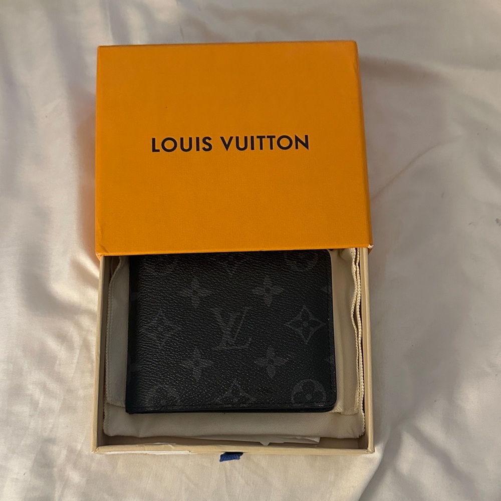 Black monogram louis vuitton men’s wallet